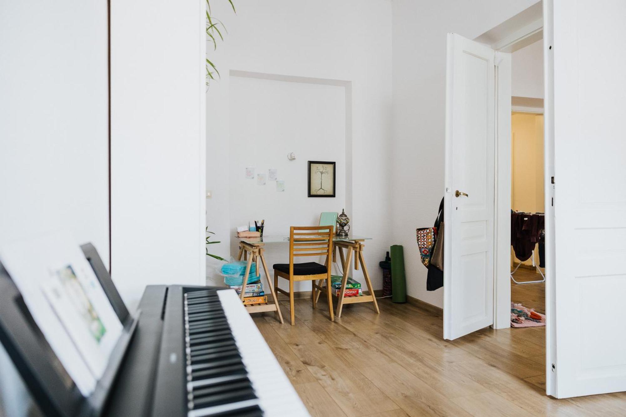 Atticus Apartments Красков Екстериор снимка