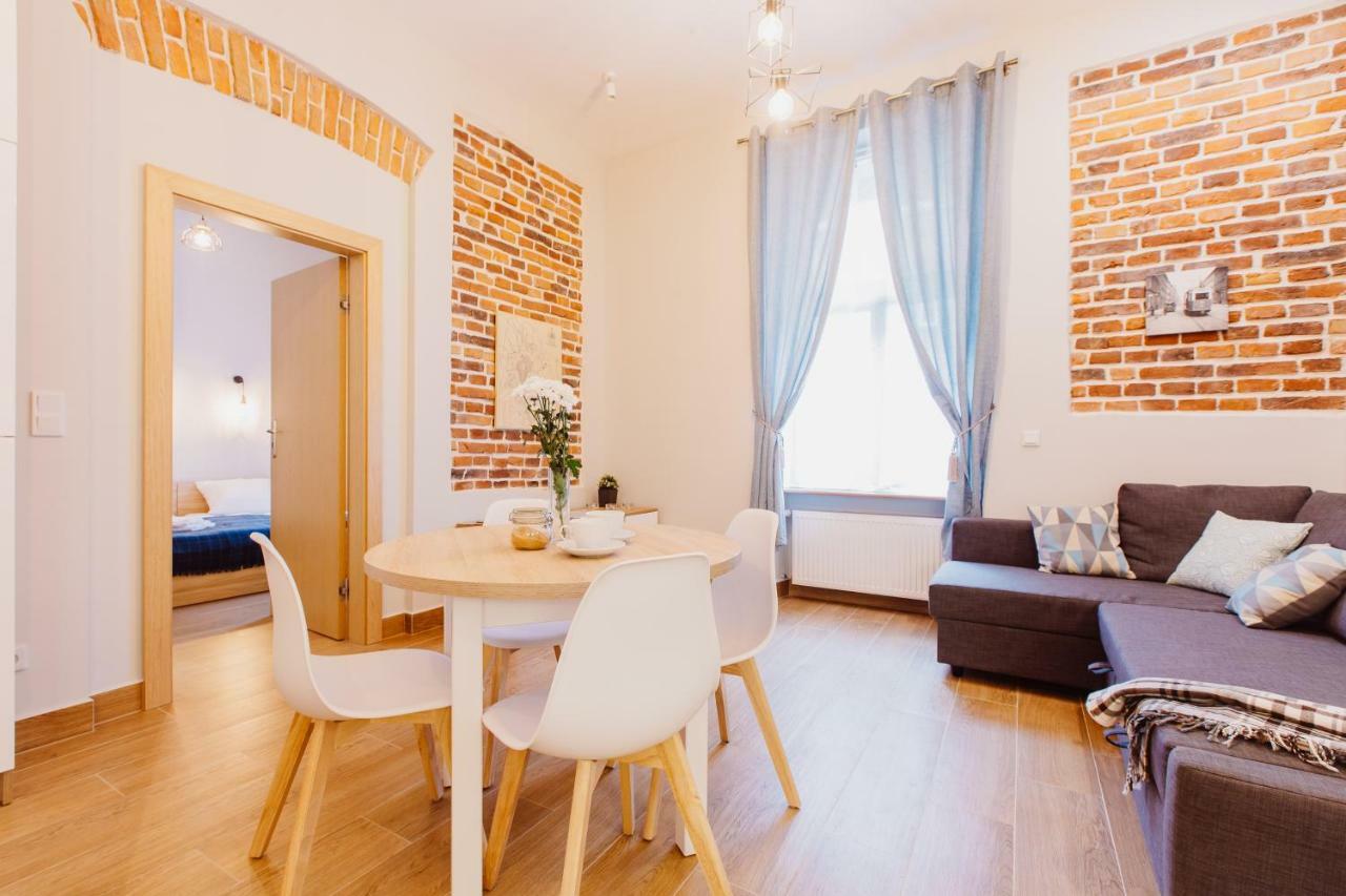 Atticus Apartments Красков Екстериор снимка