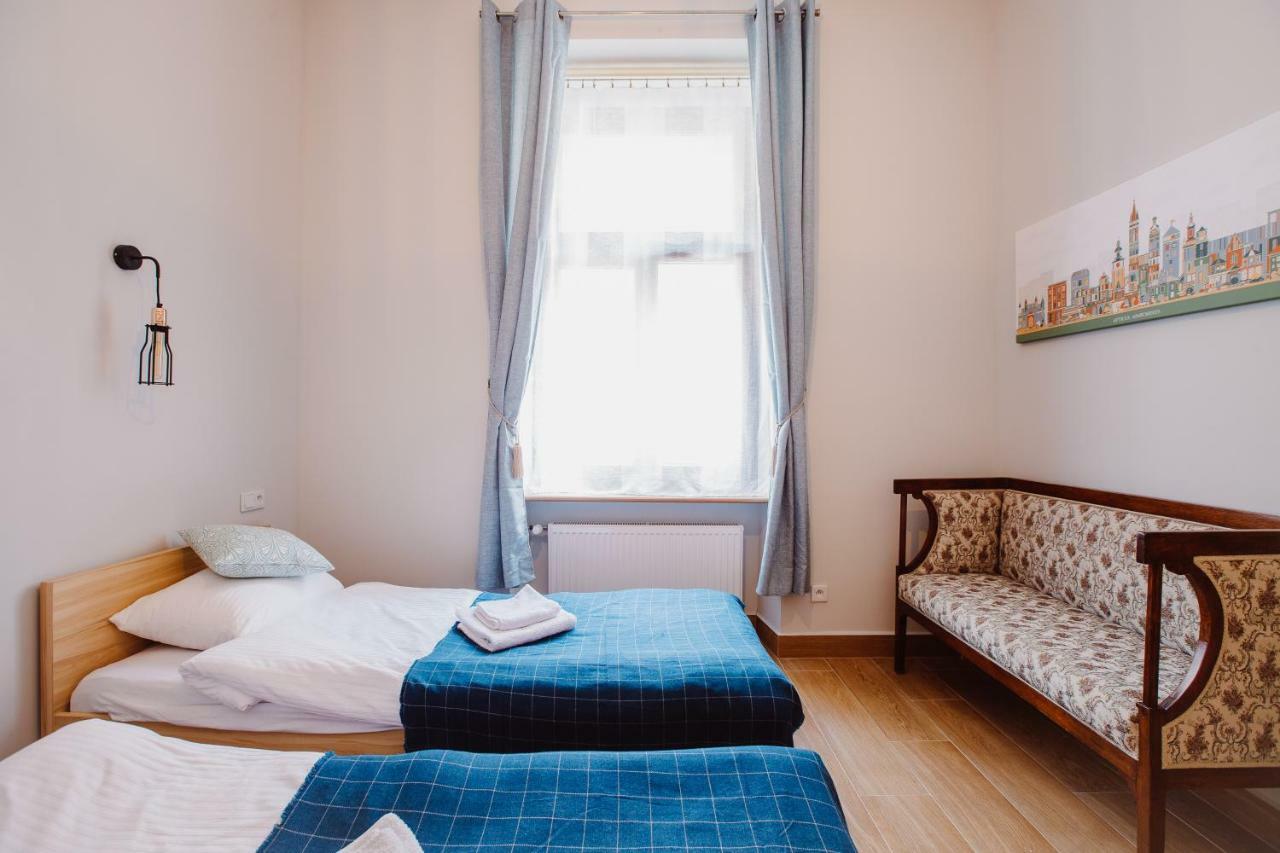 Atticus Apartments Красков Екстериор снимка